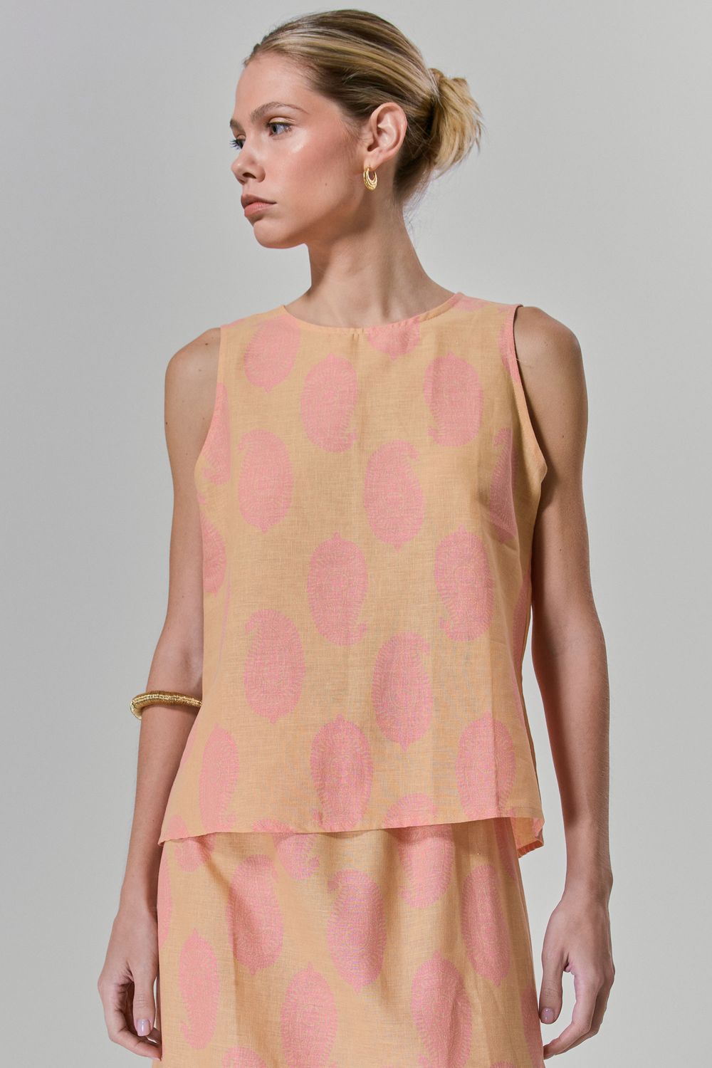 TOP LINHO COM ALGODÃO ESTAMPA CASHEMIRE - BANANA P - BANANA TOP LINHO COM ALGODÃO ESTAMPA CASHEMIRE - BANANA P - BANANA