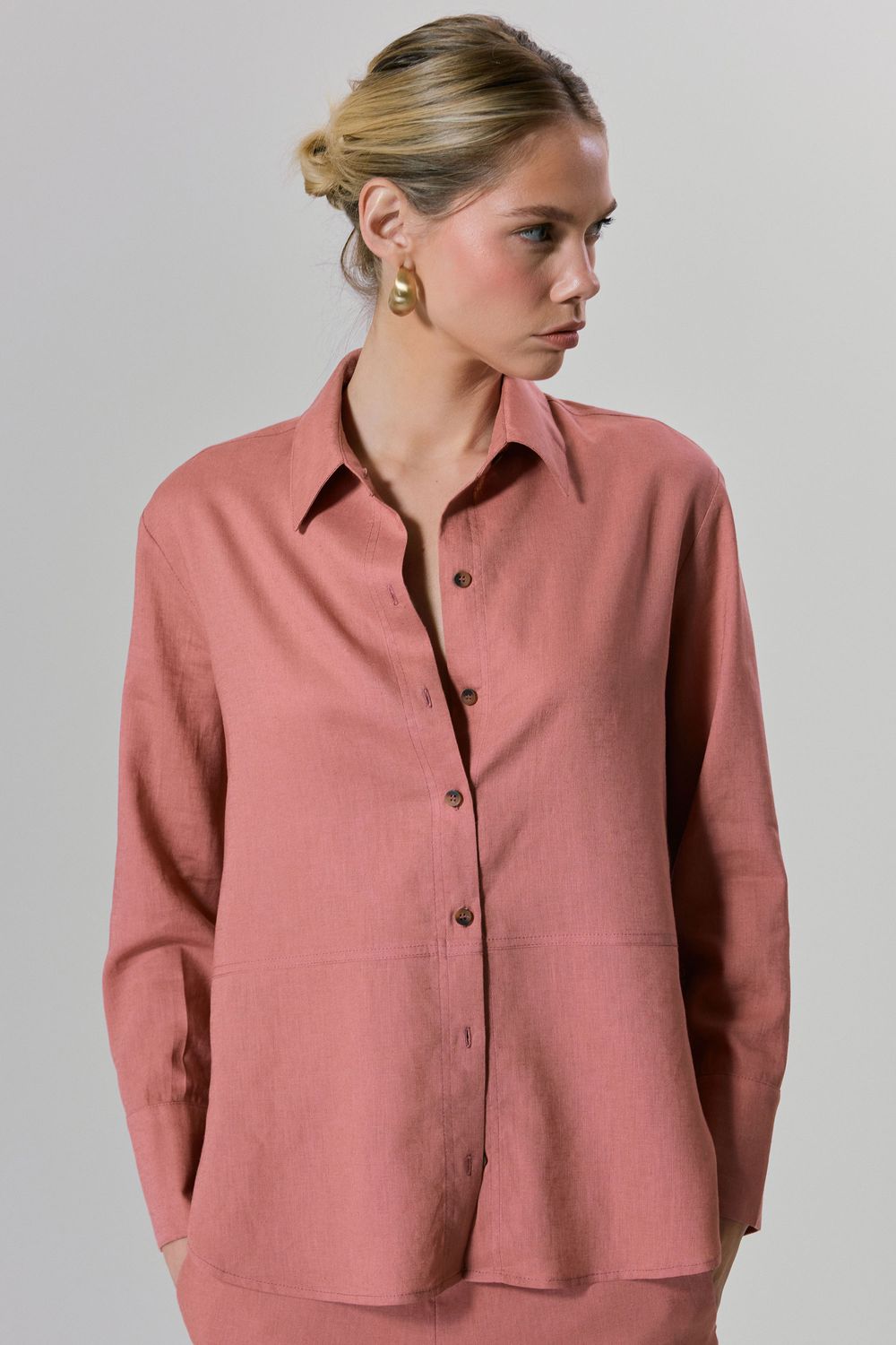CAMISA COM LINHO RECORTES - ROSA P - ROSA
