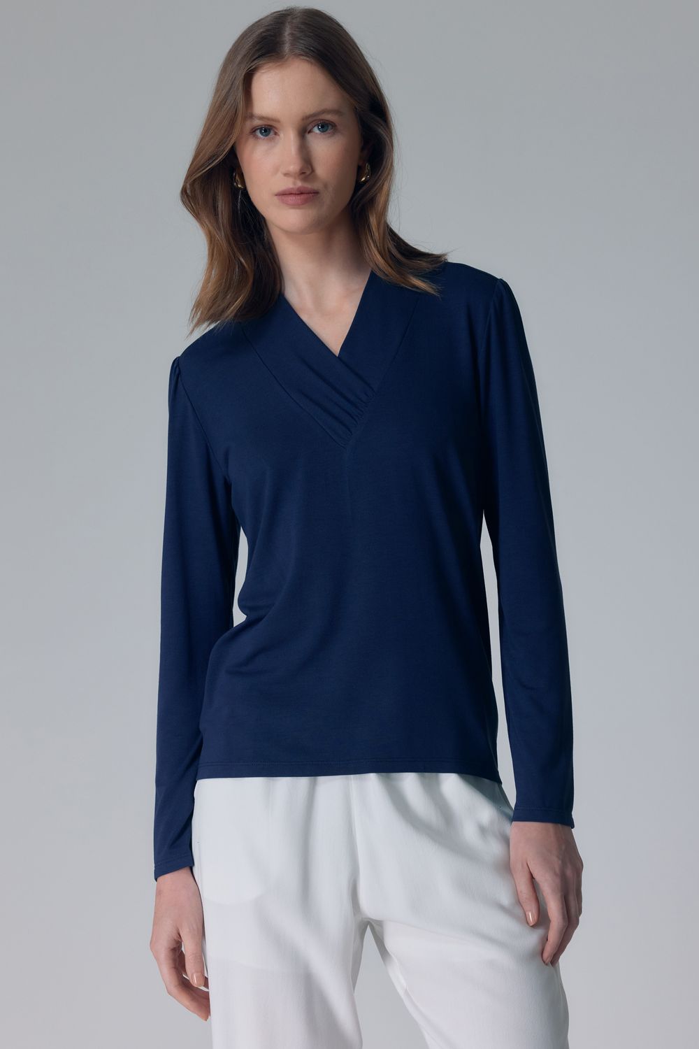 BLUSA MALHA TRICOT GOLA V - AZUL MARINHO P - AZUL MARINHO BLUSA MALHA TRICOT GOLA V - AZUL MARINHO P - AZUL MARINHO