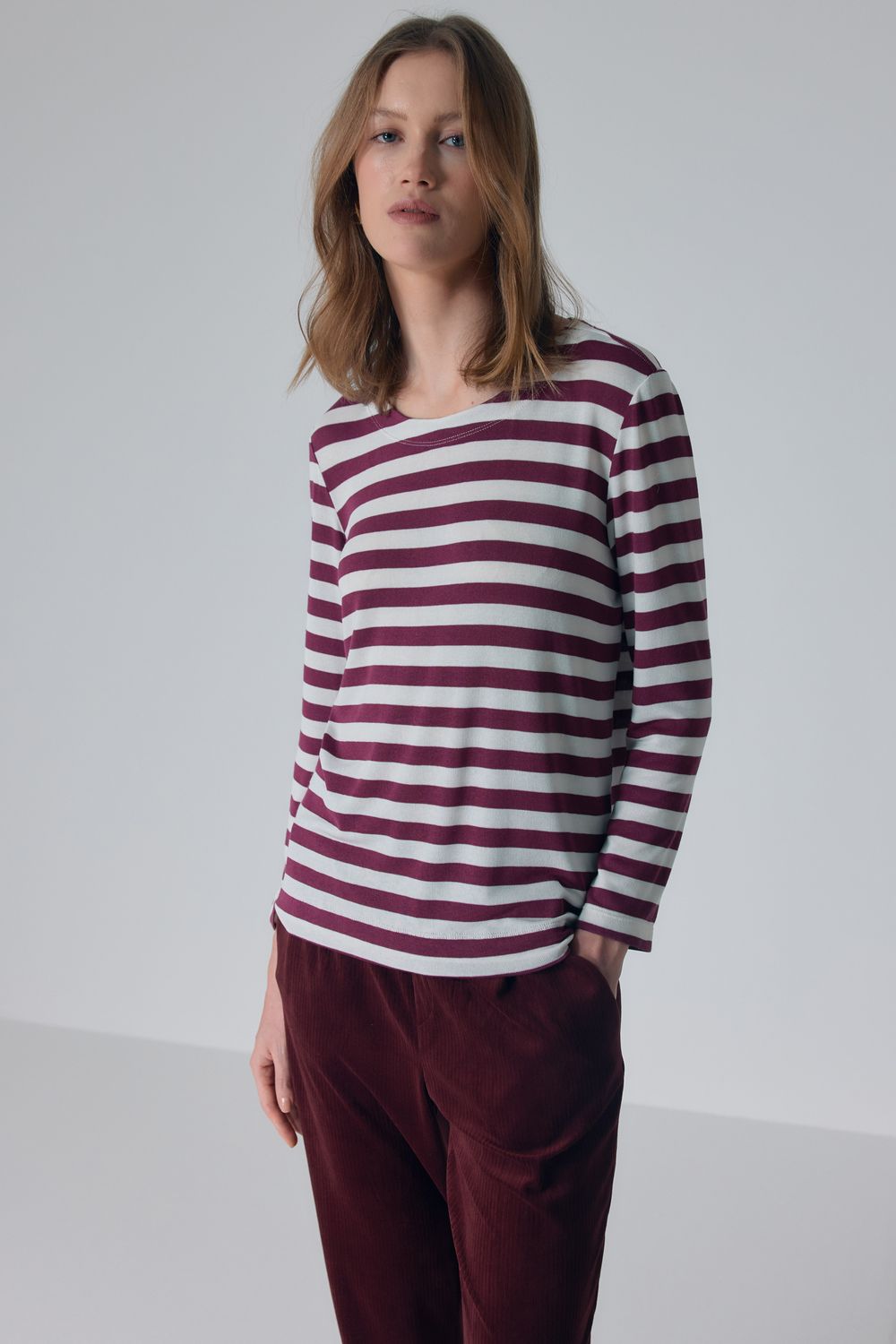 BLUSA MALHA TRICOT LISTRADA BASIC - VINHO P - VINHO