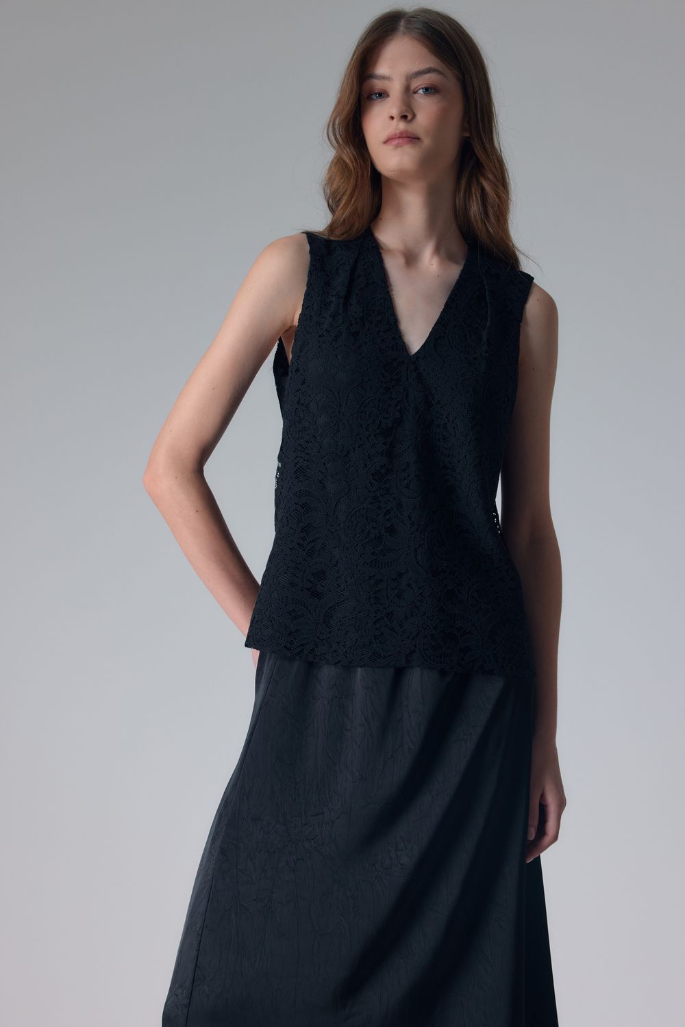 TOP RENDA EM V - PRETO PP - PRETO
