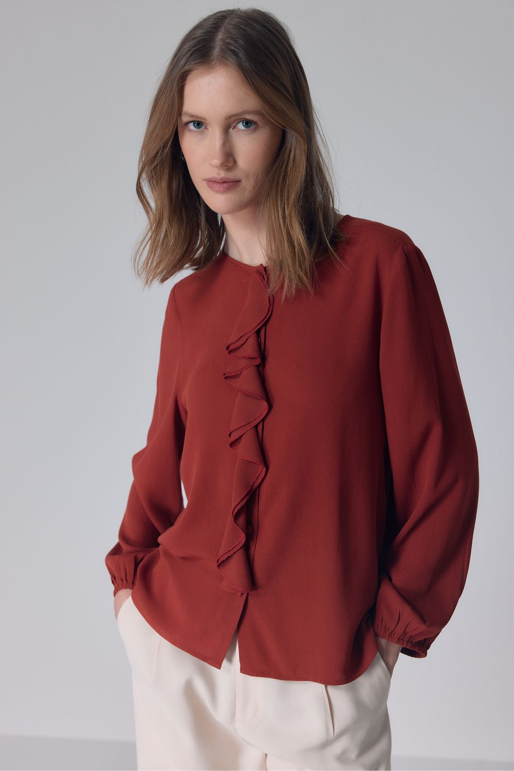 BLUSA CREPE BABADO - VERMELHO G - VERMELHO BLUSA CREPE BABADO - VERMELHO G - VERMELHO