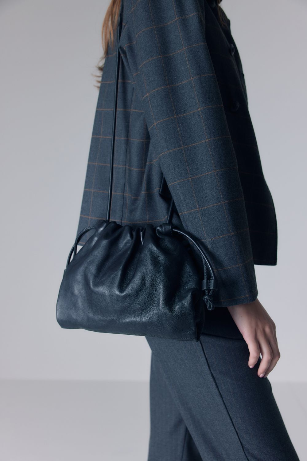 Bolsa Saquinho Couro - PRETO U - PRETO