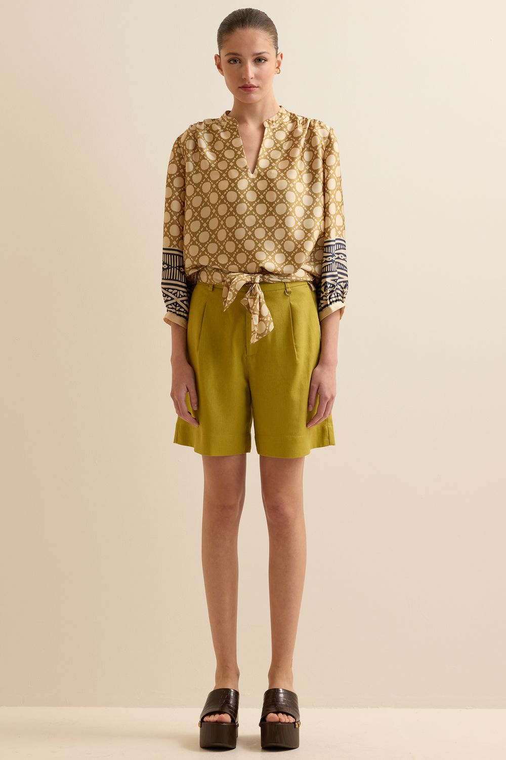 Bermuda Com Linho Classic II - VERDE PP - VERDE Bermuda Com Linho Classic II - VERDE PP - VERDE