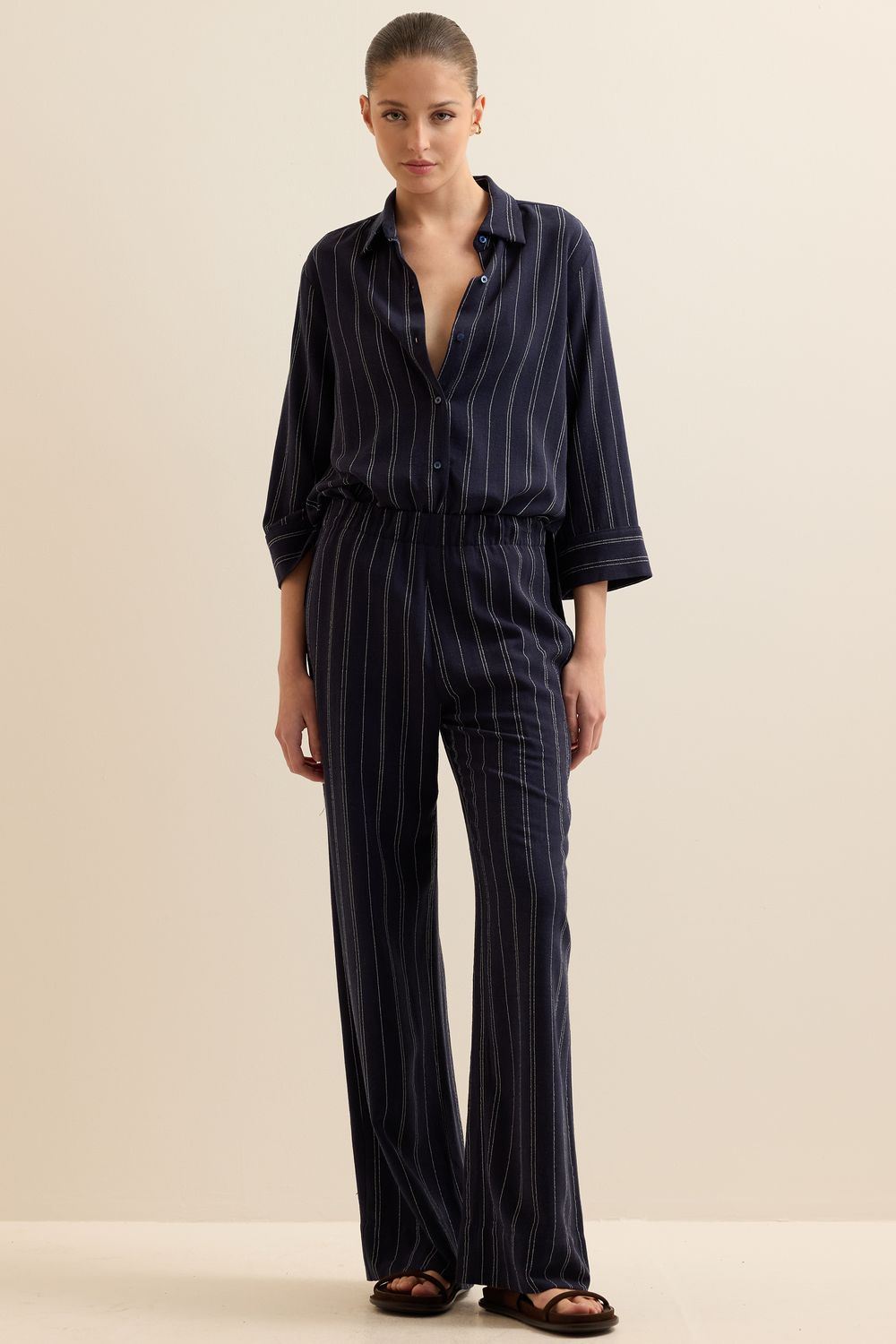 Calça Com Linho Listrado - AZUL MARINHO PP - AZUL MARINHO Calça Com Linho Listrado - AZUL MARINHO PP - AZUL MARINHO