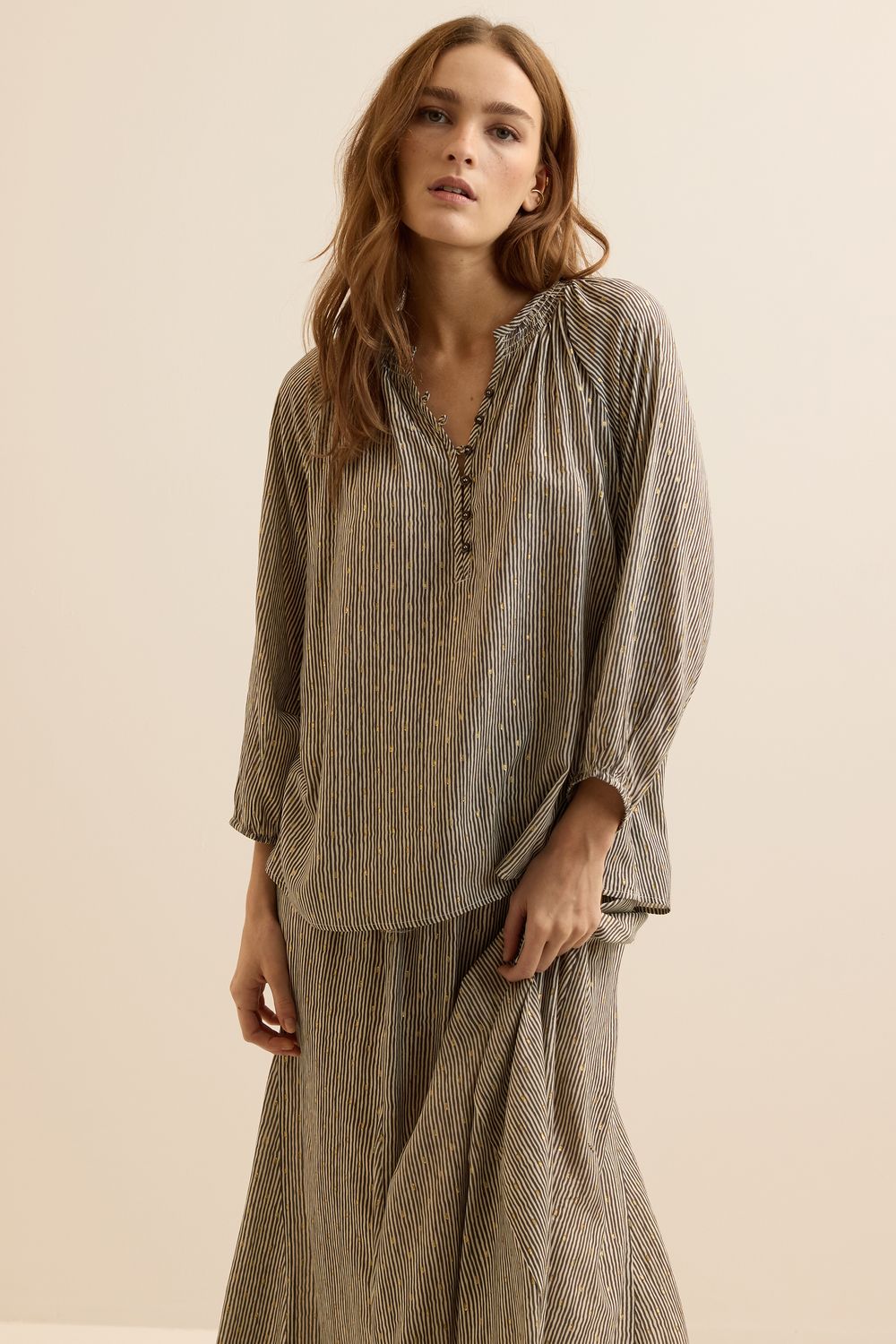 Bata Listradinha Bossa Gold - CHUMBO P - CHUMBO