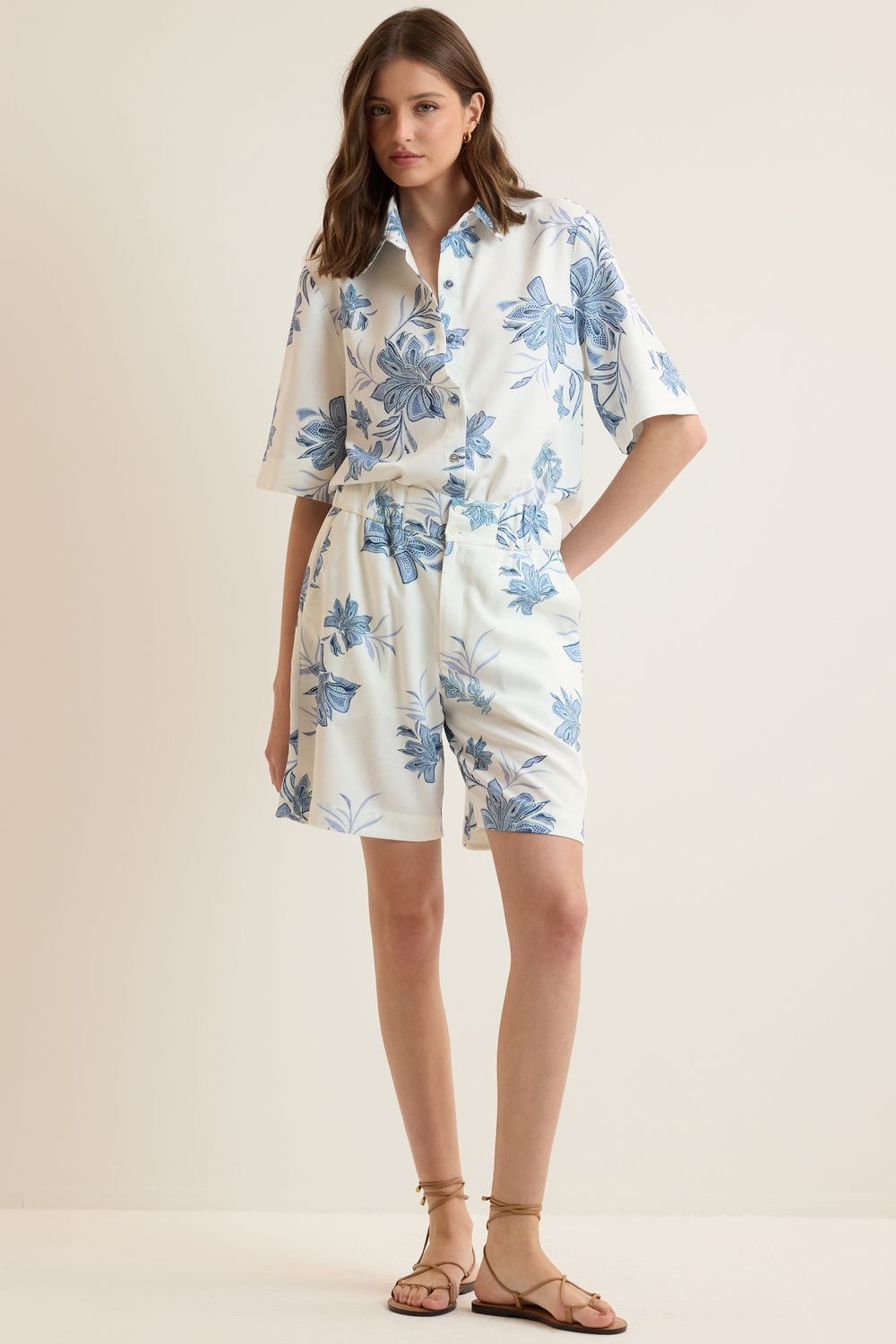 Bermuda Com Linho Estampa Flores - OFF WHITE PP - OFF WHITE Bermuda Com Linho Estampa Flores - OFF WHITE PP - OFF WHITE