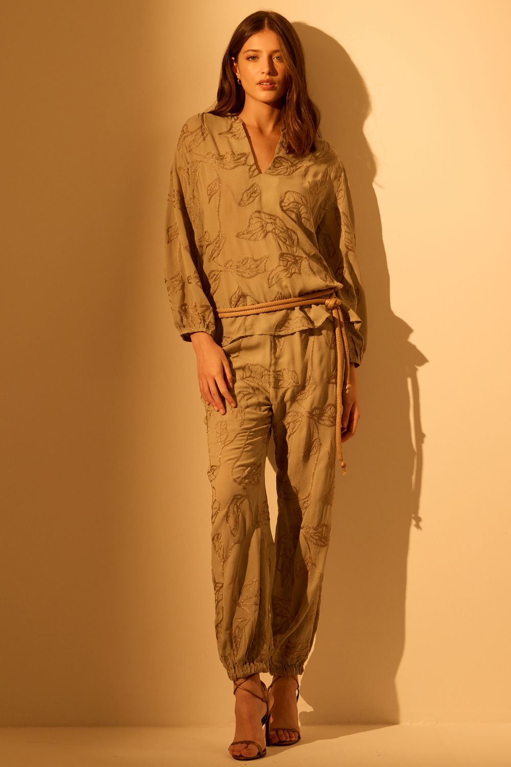 Calça Bordada Gold Yuri - VERDE PP - VERDE