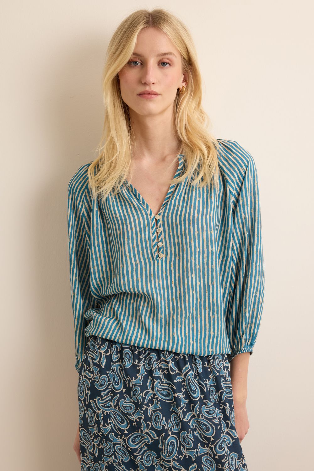 Bata Estampa Listra Tie Dye Bossa Gold - AZUL PP - AZUL Bata Estampa Listra Tie Dye Bossa Gold - AZUL PP - AZUL