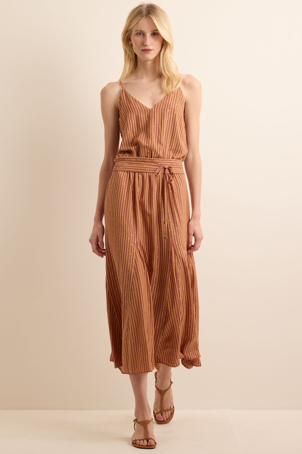 Vestido Listrado Bicolor Gold Com Faixa - MARROM P - MARROM Vestido Listrado Bicolor Gold Com Faixa - MARROM P - MARROM