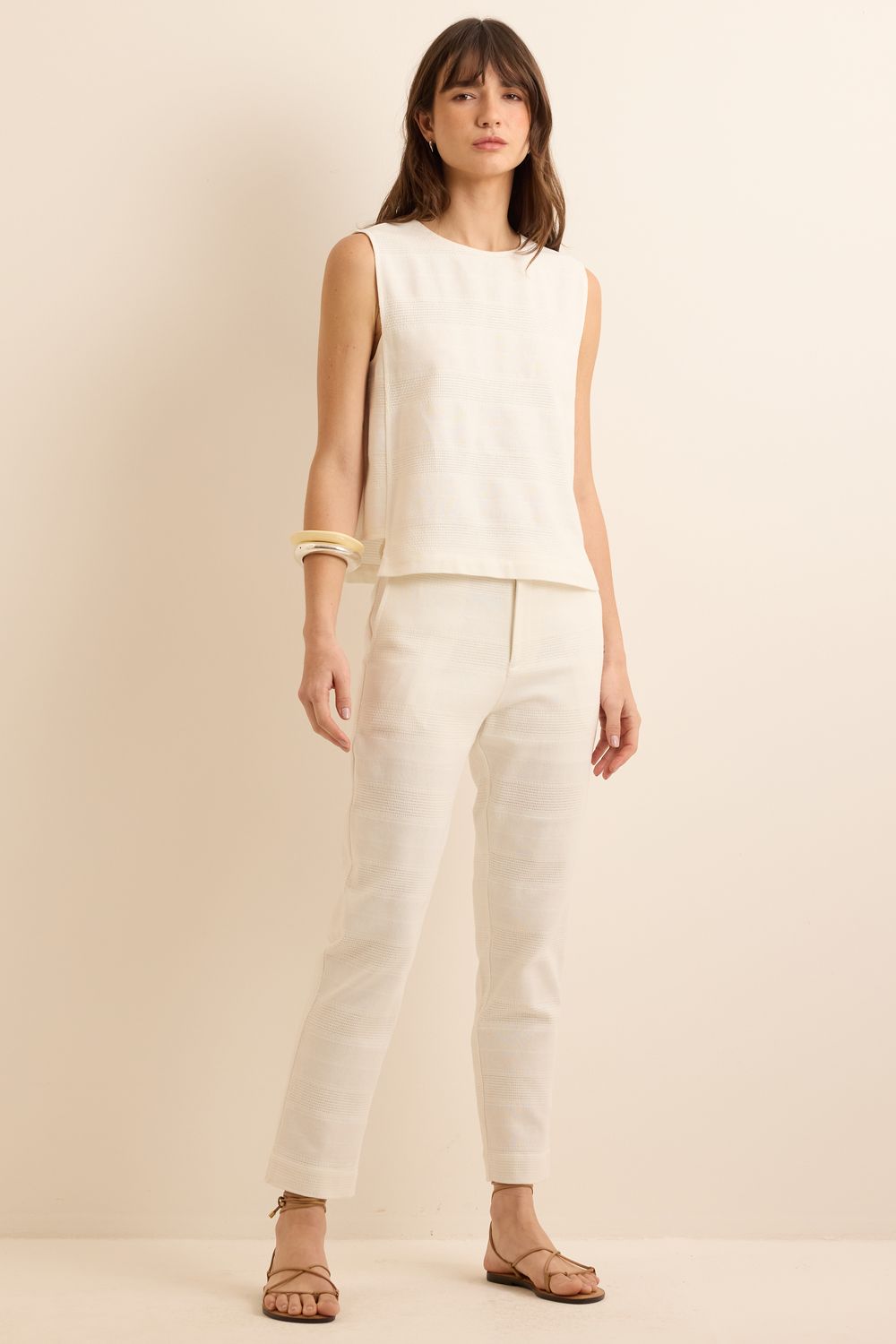 Calça Listra Maquinetada - OFF WHITE PP - OFF WHITE Calça Listra Maquinetada - OFF WHITE PP - OFF WHITE