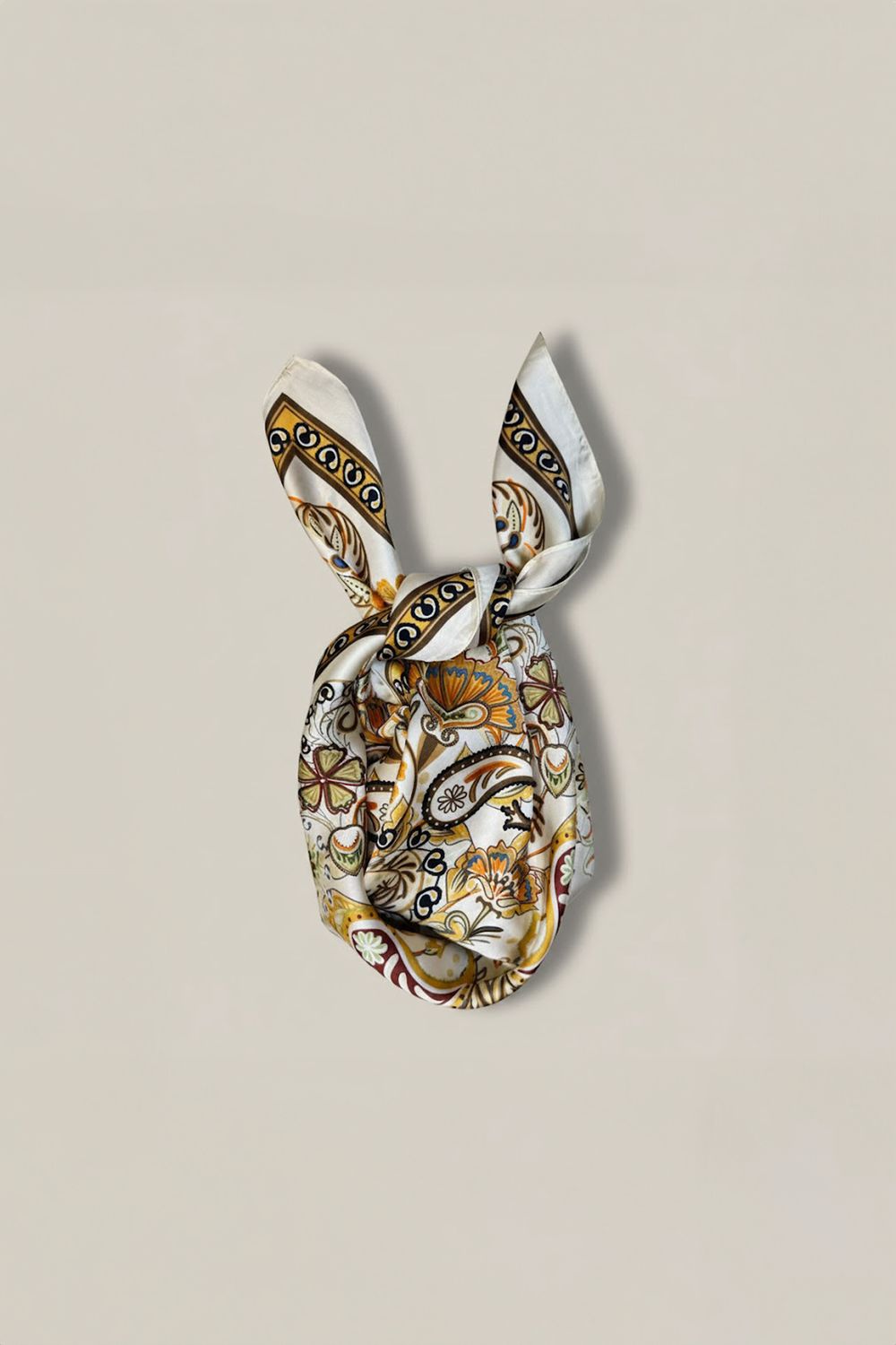 Lenço Estampa Cashemire Floral 70x70 - CREME U - CREME Lenço Estampa Cashemire Floral 70x70 - CREME U - CREME