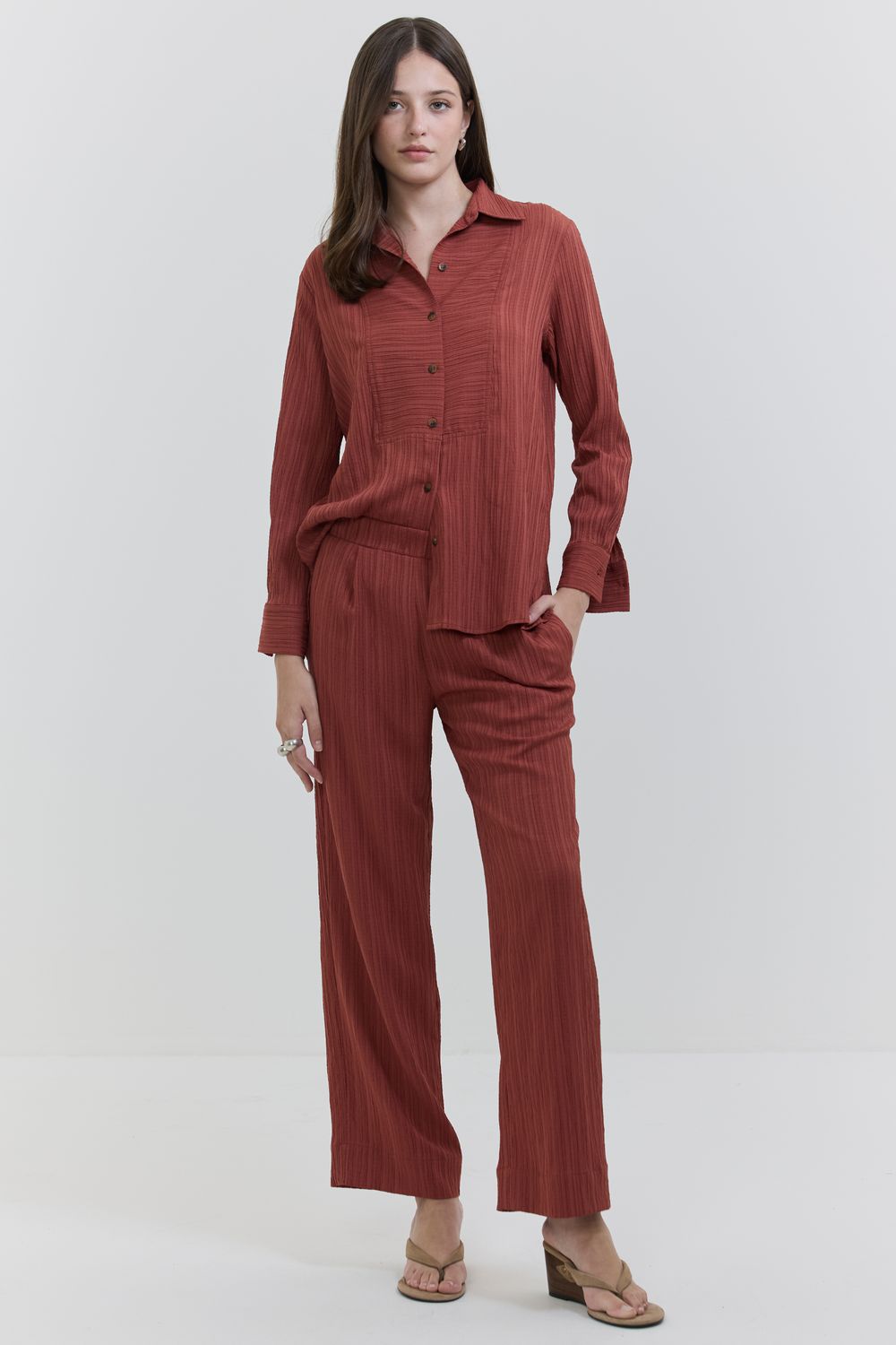 Calça Plissato Fecho Lateral - CEREJA PP - CEREJA