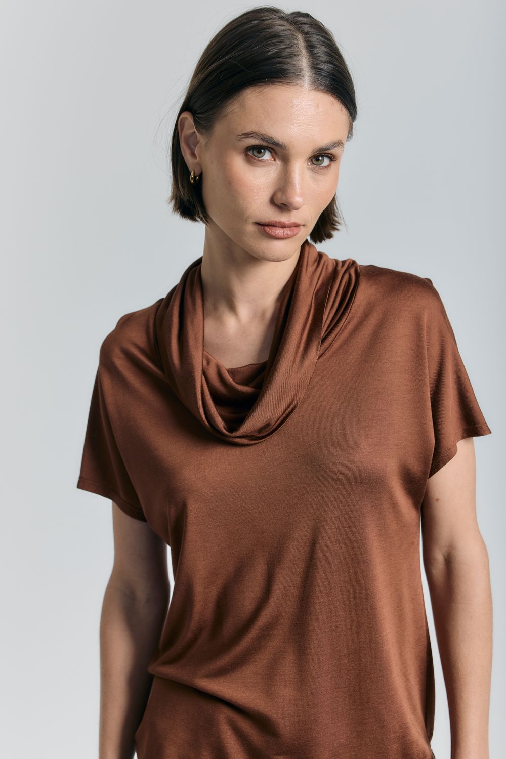 Blusa Malha Com Gola Sophistique - MARROM PP - MARROM Blusa Malha Com Gola Sophistique - MARROM PP - MARROM