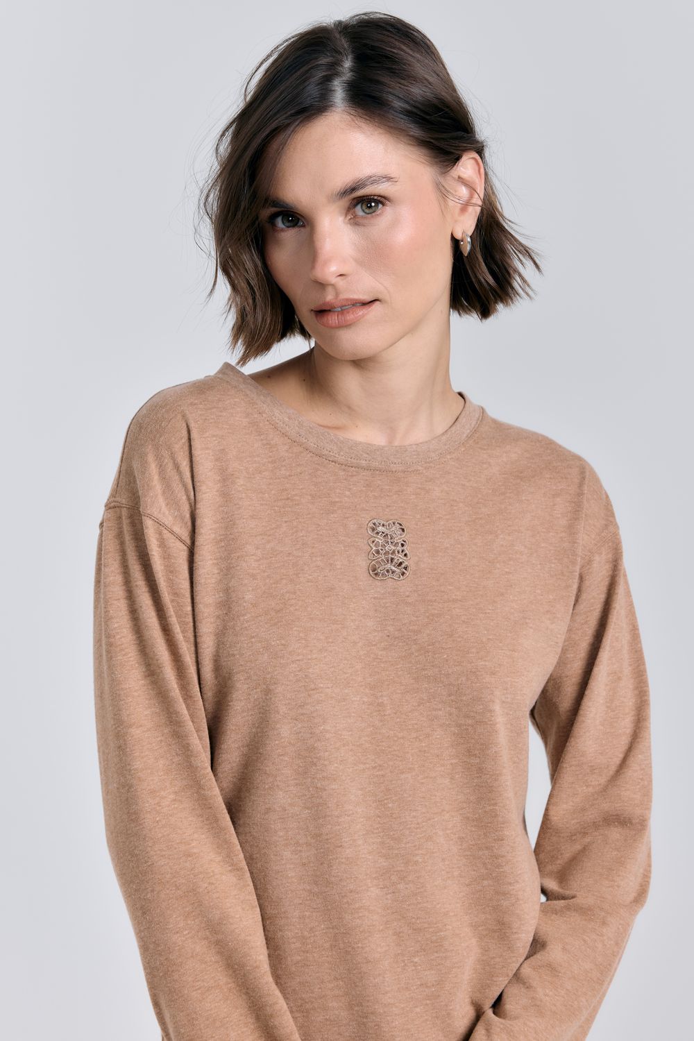 Blusa Malha Vellutato Bordada - CAQUI P - CAQUI