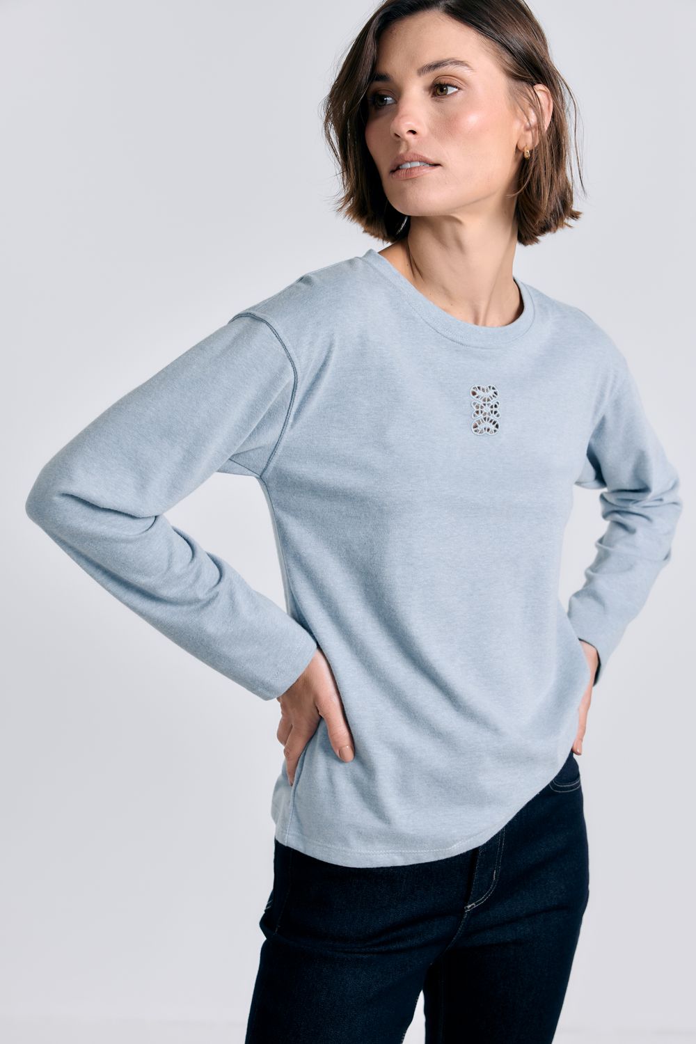 Blusa Malha Vellutato Bordada - AZUL CLARO P - AZUL CLARO