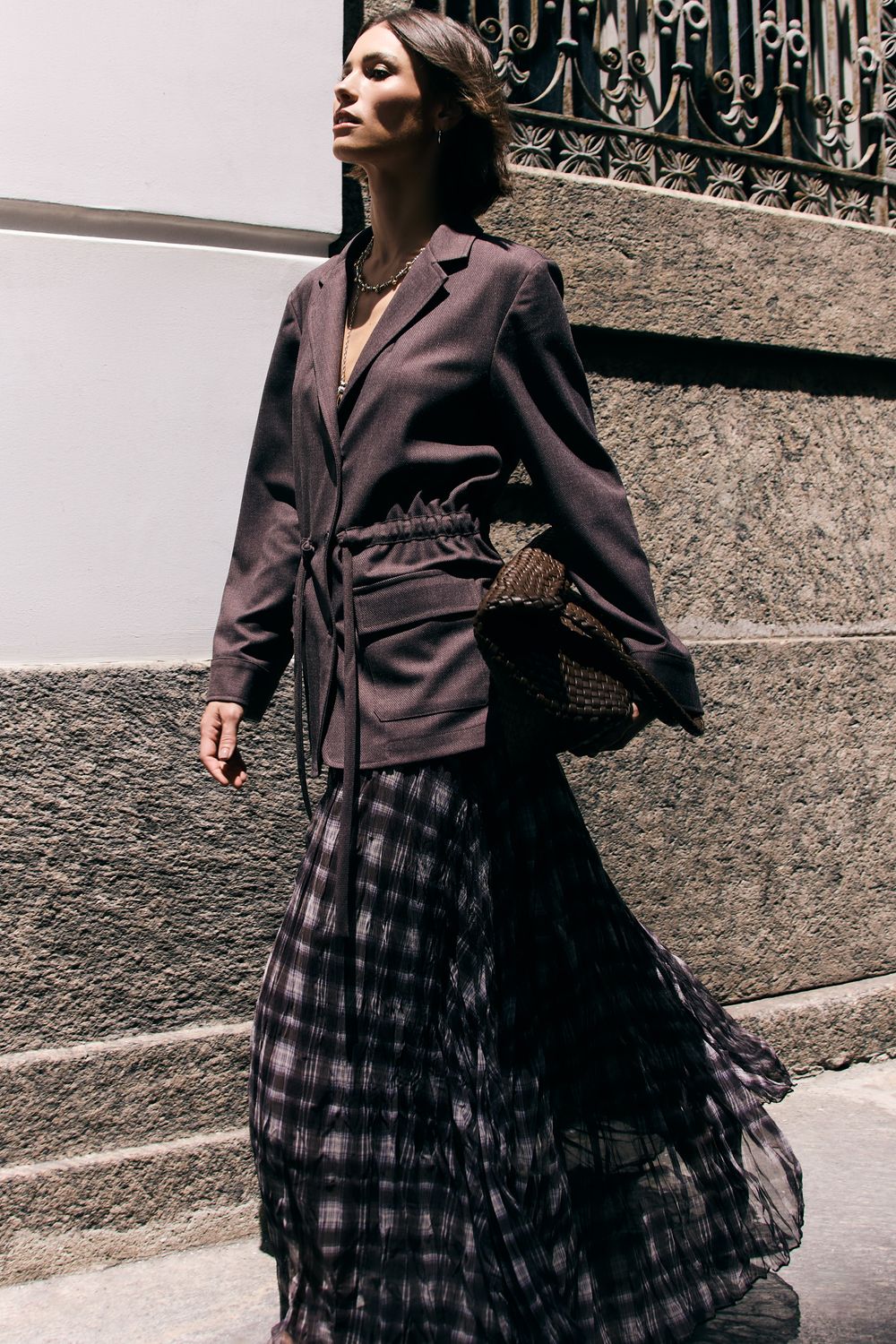 Saia Xadrez Fluida - MARROM U - MARROM